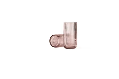 Produktbild von Lyngby Vase Glas burgundy Höhe 20 cm