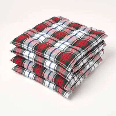 Produktbild von HOMESCAPES Sitzkissen Macduff mit Schottenmuster, 100% Baumwolle, 4er-Set