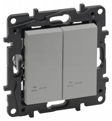 Produktbild von Legrand Niloe Step Doppel-Schalter Aluminium Beleuchtet Klassisch
