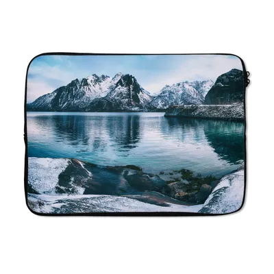 Produktbild von MuchoWow® Laptop Hülle 14 ZollWinter - See - Schnee Laptoptasche - Laptoptasche - Stoßsicher - Schutzhaube