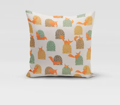 Produktbild von SCHÖNER LEBEN. Kissenhülle Eichhörnchen Hügel mint braun ocker oran Größe 80x80cm (HxB) 80x80cm (HxB) Größe