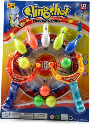 Productafbeelding van Bowling spel voor kinderen, met houten kegels. Geschiktheidsspel, geschikt voor binnen en buiten