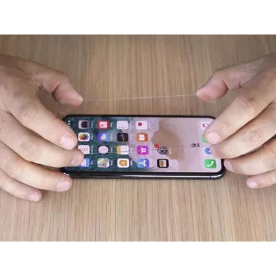Produktbild von QUAD LOCK Displayschutzfolie aus gehärtetem Glas - Samsung Galaxy S23