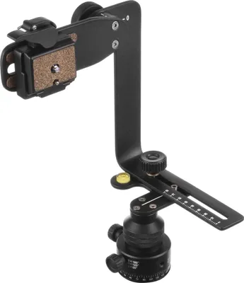 Produktbild von Mantona Panoramakopf mit Nodalpunkt-Adapter, Stativkopf für 360° Panoramaaufnahmen, Kugelkopf inkl. Transportkoffer, rastbarer Drehteller, Wasserwaage, perfektes Kamerazubehör