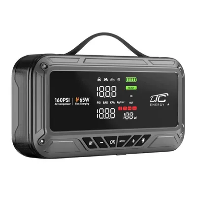 Imagen del producto de Batería de arranque de emergencia de 12.000 mAh con compresor, linterna y batería externa. Pantalla LCD. Potencia de 65 W. Incluye cable y funda de transporte. LTC
