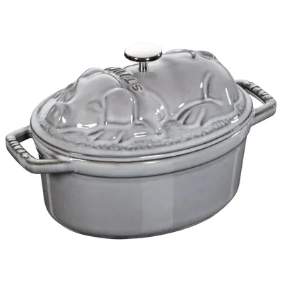 Produktbild von Staub Guss Cocotte "Schwein", oval Graphitgrau 17 cm