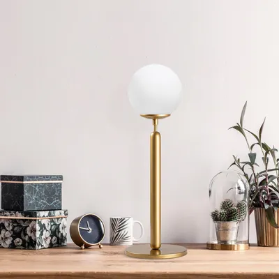 Produktbild von Opviq, Vintage Tischlampe mit Metallkörper, Glasabdeckung, 18 x 18 x 52 cm | Kabel 200 cm, E14 Fassung, max. 40 W | Modernes, skandinavisches Design für stilvolle Räume.