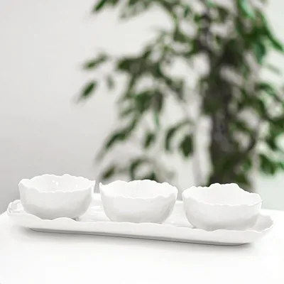 Produktbild von Rüya Elegante Snackschalen aus hochwertigem Porzellan in Weiß - 4-teilig