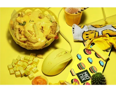Produktbild von Mionix MNX-01-26005-G MIONIX Maus Gaming CASTOR     6 Tasten 10000DPI USB gelb