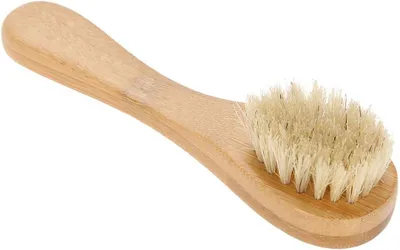Obrázok produktu pre Kefa na tvár z dreva, ergonomická, multifunkčná, vhodná na tvár aj telo