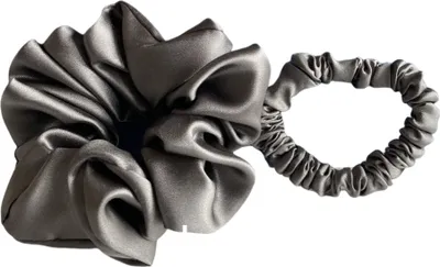 Produktbild von ORIGNEE® Seide Scrunchie, Haargummi, Set S+L, 100% Maulbeerseide, hypoallergen und schonend für Haar, Anthracite