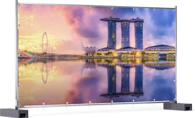 Produktbild von Wallario XXL Outdoor-Poster für Garten oder Balkon, Motiv Abenddämmerung in Singapur, in ca. 340 x 173 cm