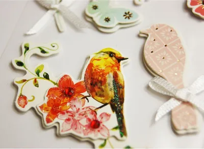 Produktbild von Aufkleber mit Glitter - Vögel und Blumen