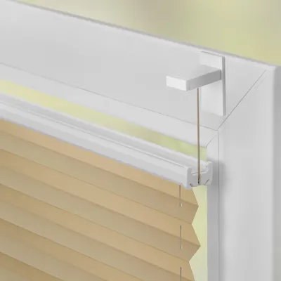 Produktbild von Lichtblick Plissee Klebfix, ohne Bohren, verspannt, blickdicht, Hitzeschutz - Beige Beige, 130 cm, 90 cm x 130 cm (B x L)