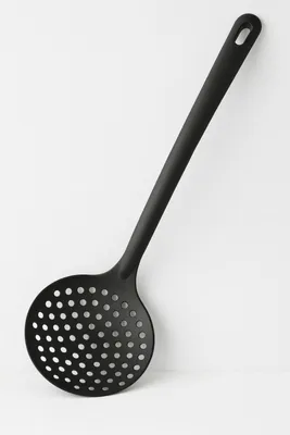Produktbild von Schaumlöffel schwarz | 12 Stück Küchenhelfer | Praktisches Küchenutensil zum Abschöpfen und Abtropfen