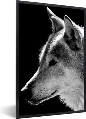 Produktbild von MuchoWow® Gerahmtes Poster Wildlife - Wolf - Schwarz - Weiß 20x30 cm - Poster mit Schwarzem Bilderrahmen Wandposter Rahmen Foto Bilder - Drucken - Bilder Poster im Rahmen