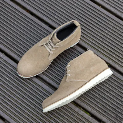 Zdjęcie produktu dla Buty męskie Nordland, model "raval", kolor karmelowy, wykonane ze zamszu