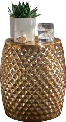 Beistelltisch Aluminium Gold Rund Orientalisch von vorne mit geometrischem Oberflächenmuster und dekorativer Tischplatte.