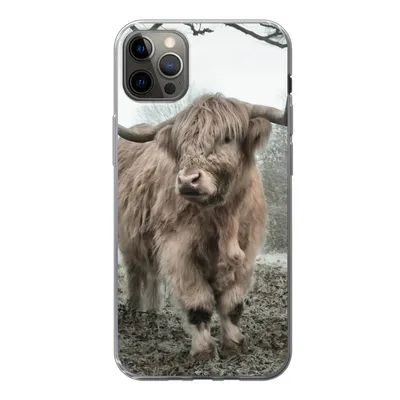 Produktbild von MuchoWow® Handyhülle Schutzhülle Hülle für iPhone 13 Pro Max Schottische Highlander - Natur - Herbst - Tiere - Wildtiere - Wald Silikon Softcase Handy Hülle - Mobiltelefon