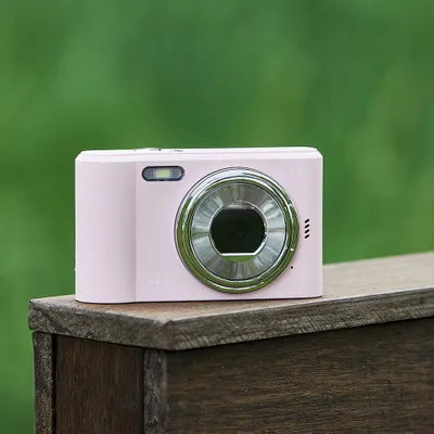 Obrázek produktu pro ZELURXX Mini digitální kamera, CCD, 2,4", 8x zoom, videokamera a video v jednom, přenosná, kamera na kartu, vhodná pro děti, studenty, růžová