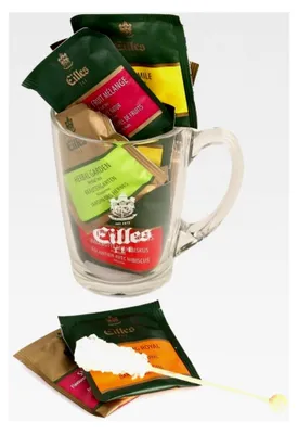 Produktbild von Teeglas mit Kandisstange und Deluxe Teebeutel