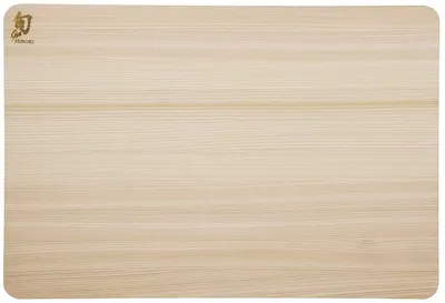 Zdjęcie produktu dla KAI DM-0816 Deska do krojenia Shun Hinoki, drewno cyprys japoński, 40,5 x 27,5 cm, naturalna (1 szt.)