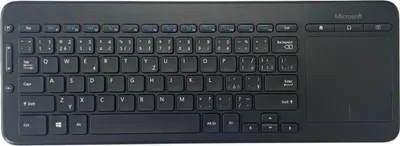 Produktbild von Microsoft All-in-One Media Tastatur mit Touchpad, Kabellos, QWERTZ/QWERTY, N9Z-00020, Schwarz, 367 x 132 x 19,4 mm, Gerade, Universal (Windows, Mac, Android), Volle Größe, 10 m Reichweite