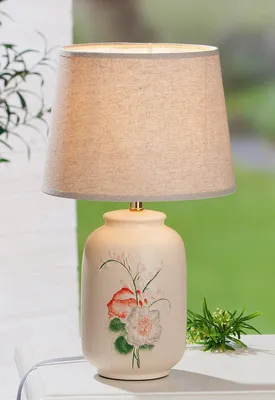 Imagen del producto de Lámpara de mesa "Fiorito" de Gilde, diseño floral, cerámica, color beige, unidad de venta: 1, altura: 43 cm, diámetro: 24 cm. Código: 4063387343753