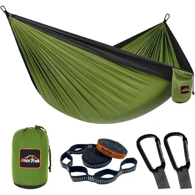 Immagine prodotto di Amaca da campeggio, realizzata in nylon, colore verde oliva e nero, dimensioni 280 x 140 cm