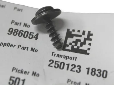 Immagine prodotto di VOLVO vite per il faro anteriore PF4x14 OE 986054
