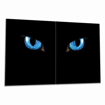 Produktbild von Wallario Herdabdeckplatte aus Glas, Größe 80 x 52 cm 2-teilig, Motiv Blaue Katzenaugen bei Nacht