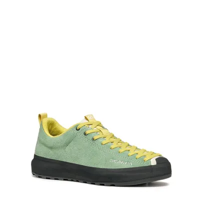 Mojito Wrap von Scarpa; grüne Lifestyle-Schuhe für Damen mit gelben Schnürsenkeln und schwarzer Sohle.