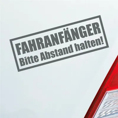 Produktbild von Auto Aufkleber Achtung Fahranfänger Spruch Fahrschule 20x7 cm Grau Sticker Heckscheibenaufkleber
