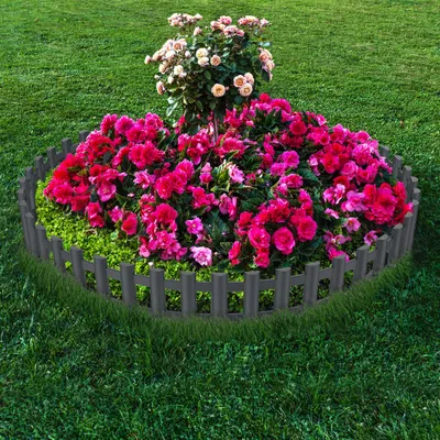 Produktbild von YZNAHRE Rasenkante Kunststoff 43x12 cm Beeteinfassung Beetumrandung mit Bodennägel Flexible Steckzaun Blumenbeet Beetzaun Gartenpalisade, 12 Stück Anthrazit