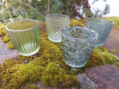 Produktbild von Windlichtgläser 4er-Set Teelichthalter Windlicht Glas grün verziert
