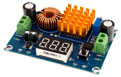 DC-DC Abwärtswandler 4-35V Eingang, 5-45V Ausgang, 5A, LED-Display