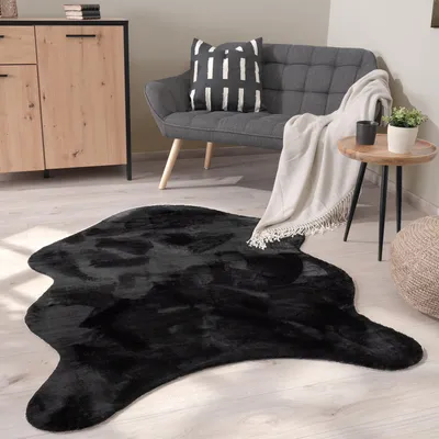 Produktbild von Teppich Wohnzimmer Kurzflor Modernes Kunstfell Fellform Weich Einfarbig Rutschfest Grösse 80x120 cm Fell-Form