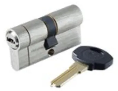 Produktbild von Schlüssel Yale Nickel 40/50Mm Din 1500+