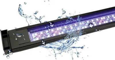 Produktbild von FLUVAL Sea Marine 3.0 LED Lichtleiste 61-85cm - Für Fische