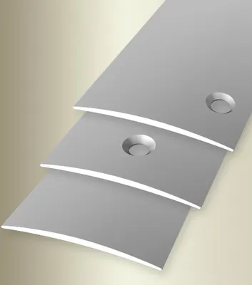 Produktbild von PROVISTON | Übergangsprofil | Breite:50 mm | Höhe:5 mm | Länge:1000 mm | Metallprofil | Bodenprofil | Ausgleichsprofil | Aluminium eloxiert | Silber | Selbstklebend | 1 Stück