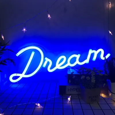 Zdjęcie produktu dla Oświetlenie NEON LED, dekoracyjne oświetlenie ścienne, niebieski napis Dream, ok. 45,5 x 15 x 1,4 cm