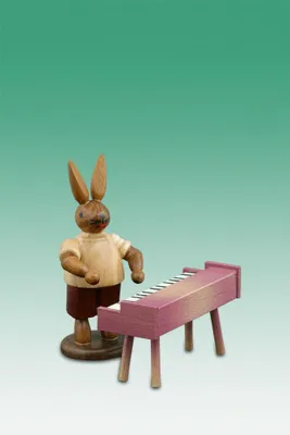 Produktbild von Osterdekoration Osterhase Musikant mit Klavisett Höhe 7,5cm NEU