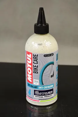 Produktbild von Dichtmittel (MTB) Motul Tubeless Tire Sealant | 500ml