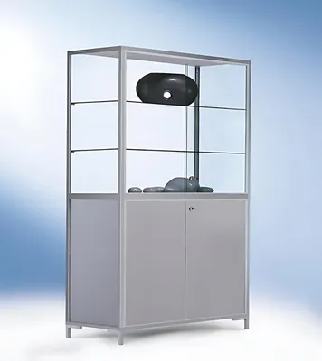 Produktbild von Staufachvitrine 1500 Nachbildung Silb