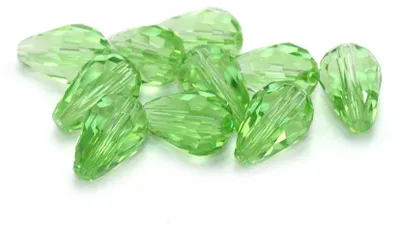 Produktbild von Vintageparts Kristallquarzperlen facettiert hellgrün Tropfen 12 mm für Ketten und Ohrschmuck, 10 Stück
