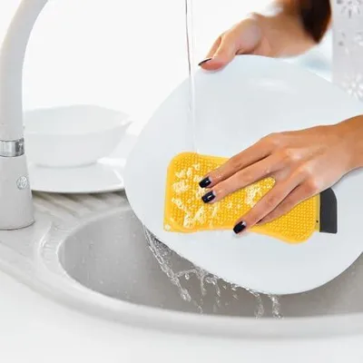 Produktbild von Küchenreinigungswerkzeug aus Silikon – Silikon-Geschirrschrubber