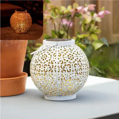 Produktbild von GADGY® Solarlaterne für Außen Stehend - Balkon Deko - Garten Deko Draußen - Solar Tischleuchte Outdoor - Gartendeko Vintage - Garten Geschenke - Marokkanische Lampe - Solarleuchten Balkon - Deko Garten