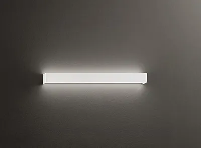 Image de Applique Led En Aluminium Série 8278, Blanc Mat, 20W 3000K, Design Moderne Et Mince Pour Un Éclairage D'Intérieur Raffiné Par Perenz Illumina.