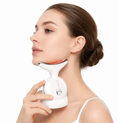 Produktbild von Gesichtsmassagegerät EMS, LED Lichttherapie Beauty Gerät für Hals & Gesicht, Straffungsgerät mit 7 Lichtfarben, Vibration, kabellos wiederaufladbar