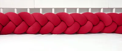 Produktbild von Bettschlange geflochten Velours 400 cm – Rot | Bettumrandung Babybett Nestchen | Letino